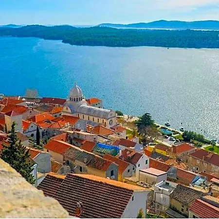 Апартаменты Mediteran Шибеник