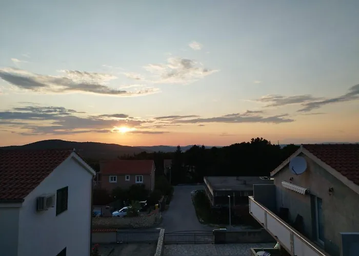 Mediteran 아파트 시베니크